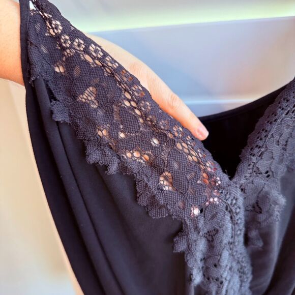 F21 Black Lace Trim & Jersey Pajama Lounge Romper size XS/S - Picture 6 of 8